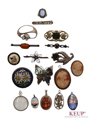 Lot Schmuck