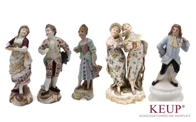 Lot von 6 Figuren